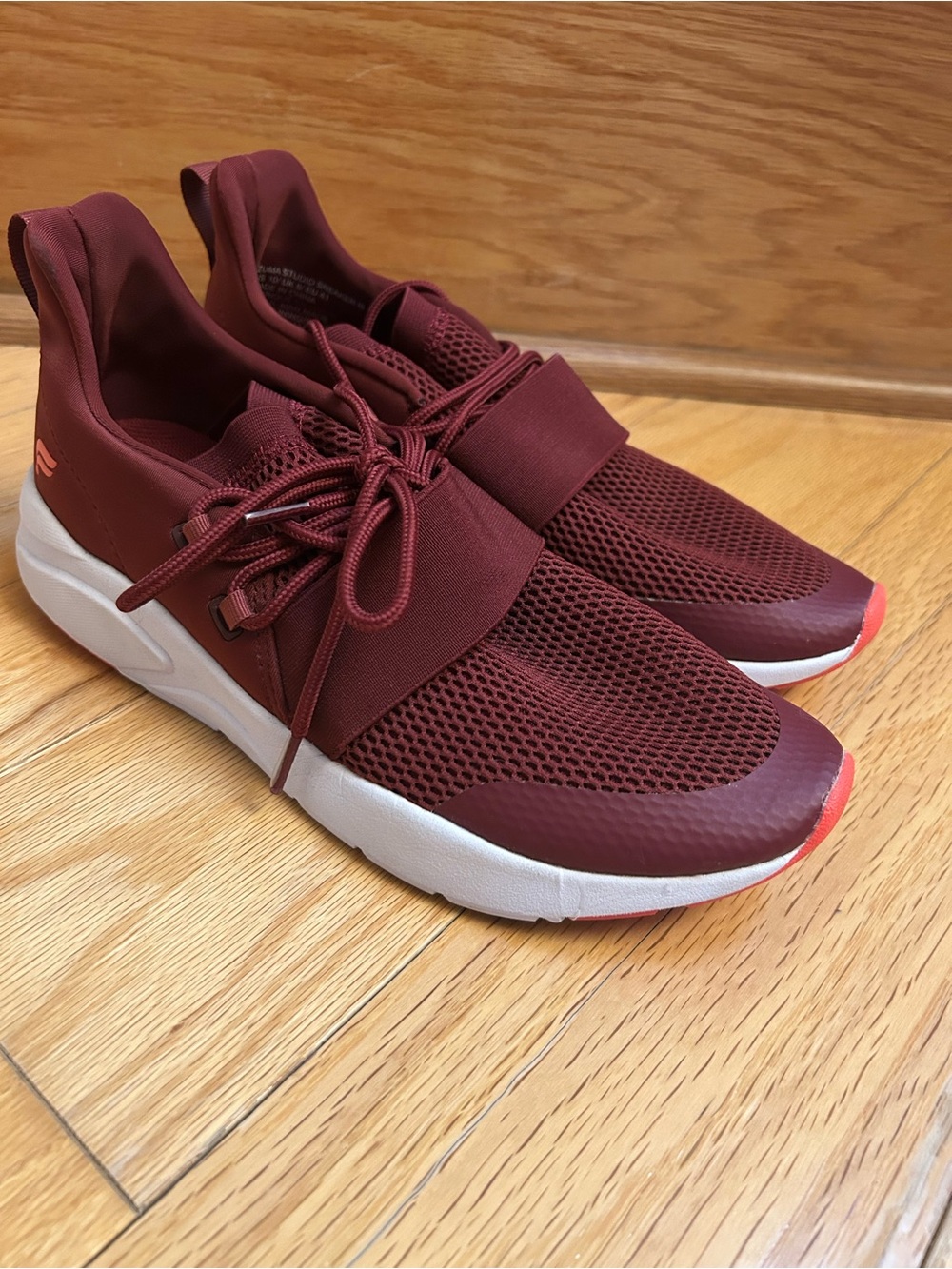 Fabletics Women's Burgundy Athletic Slip-On Sneakers
